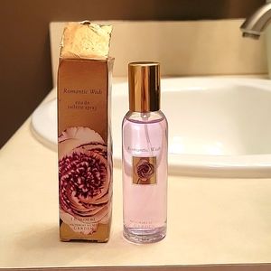 Victoria's Secret Garden Romantic Wish 1 oz. Eau de Toilette Spray